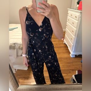 Stitchfix Kaleigh floral navy jumpsuit, size small